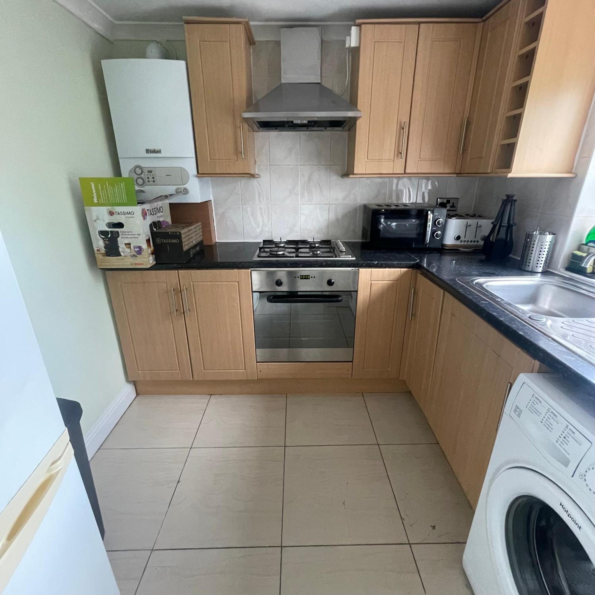Entire 3 Bedroom Home - Minutes To Emirates Stadium! London Luaran gambar